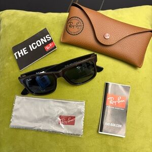 NWT RAY BAN: JUSTIN RB4165 ~includes brand new case & dust cloth.